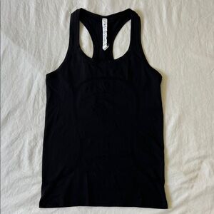 Lululemon swiftly tech tank